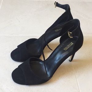Michael Kors black suede pumps